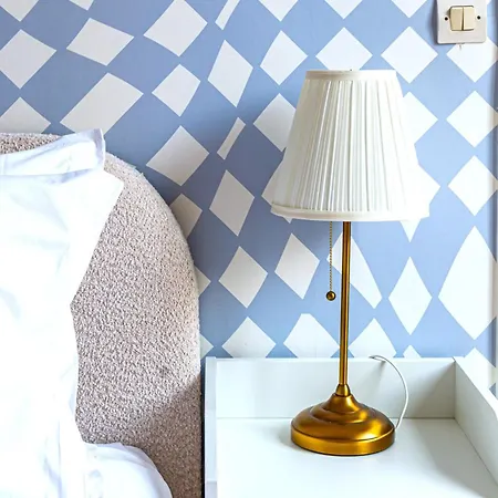 Flat Next To Montparnasse Train Station *